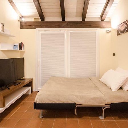 Apartmán Ca' Di Leo, Private Terrace In Historical Center Boloňa Exteriér fotografie